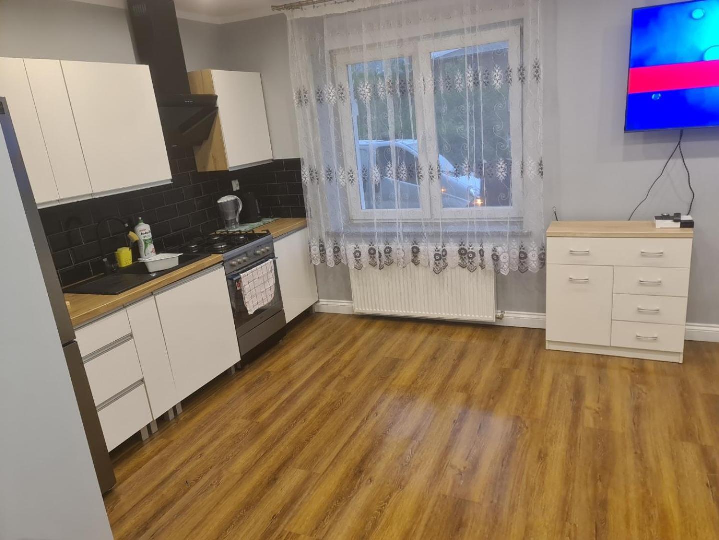 Mieszkanie Do Wynajecia Nicola * Walbrzych